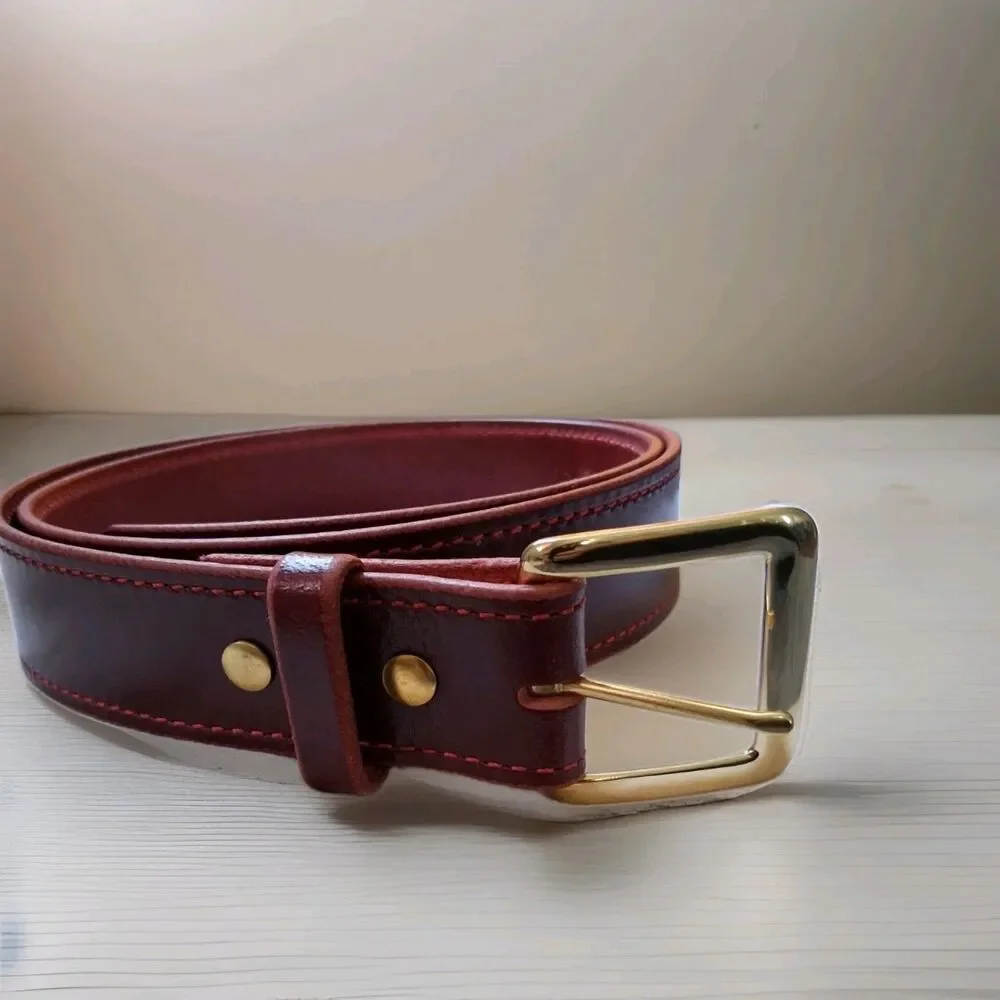 Forrest Hill Amish Made Leather Men's Red  Belt Size 40 1.75in Adjustable Buckle